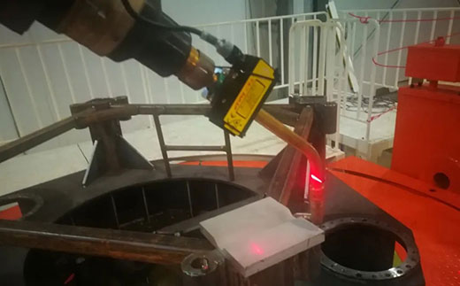 上illiamHill威廉希尔机械人焊接工作站