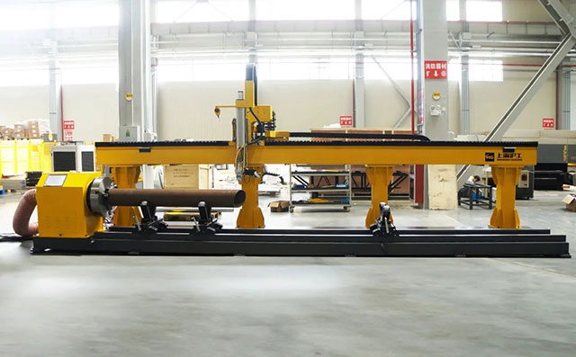 上illiamHill威廉希尔CNCG系列相贯线激光切管机