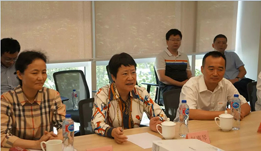 上海市青浦区区委书记赵惠琴带队光临WilliamHill威廉希尔调研